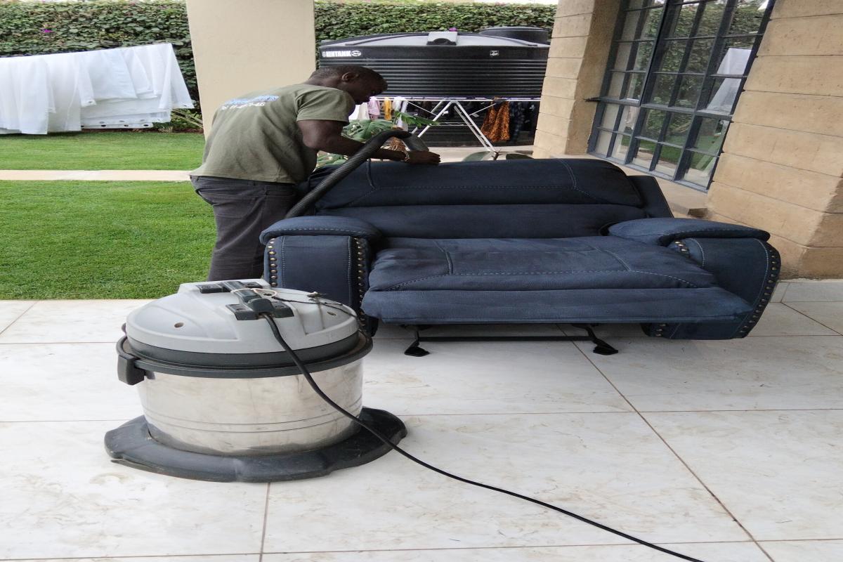Sofa vacuum