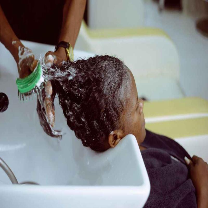 Hair, Facials & Beauty Services by Sarah Wambui in nairobi (Hair & Beauty)