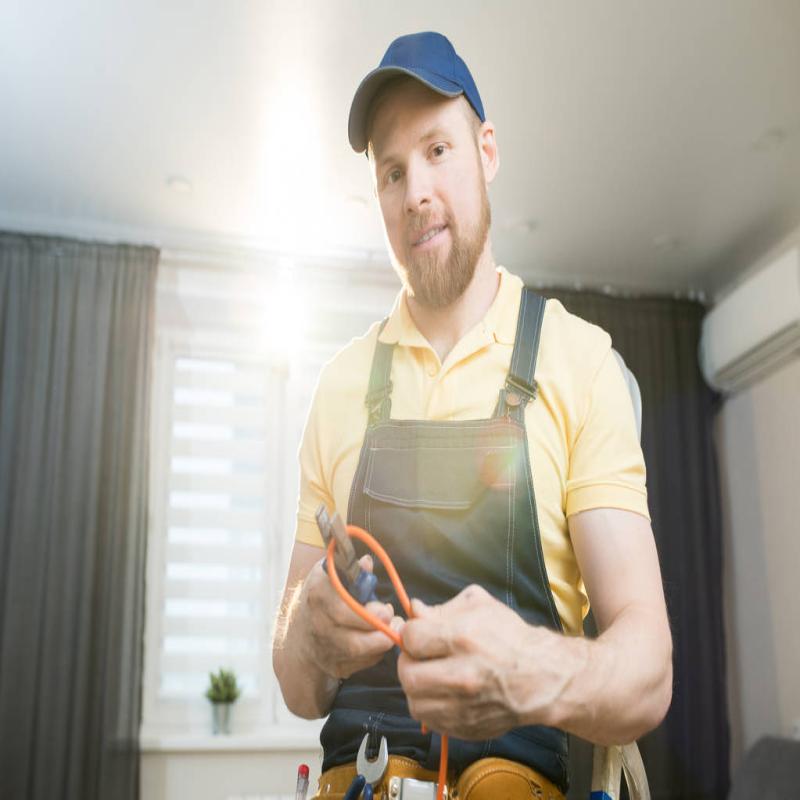 24/7 Emergency Plumber & Water Heater Repair in Phoenix, AZ by John Smith in [object Object] (Plumbing)